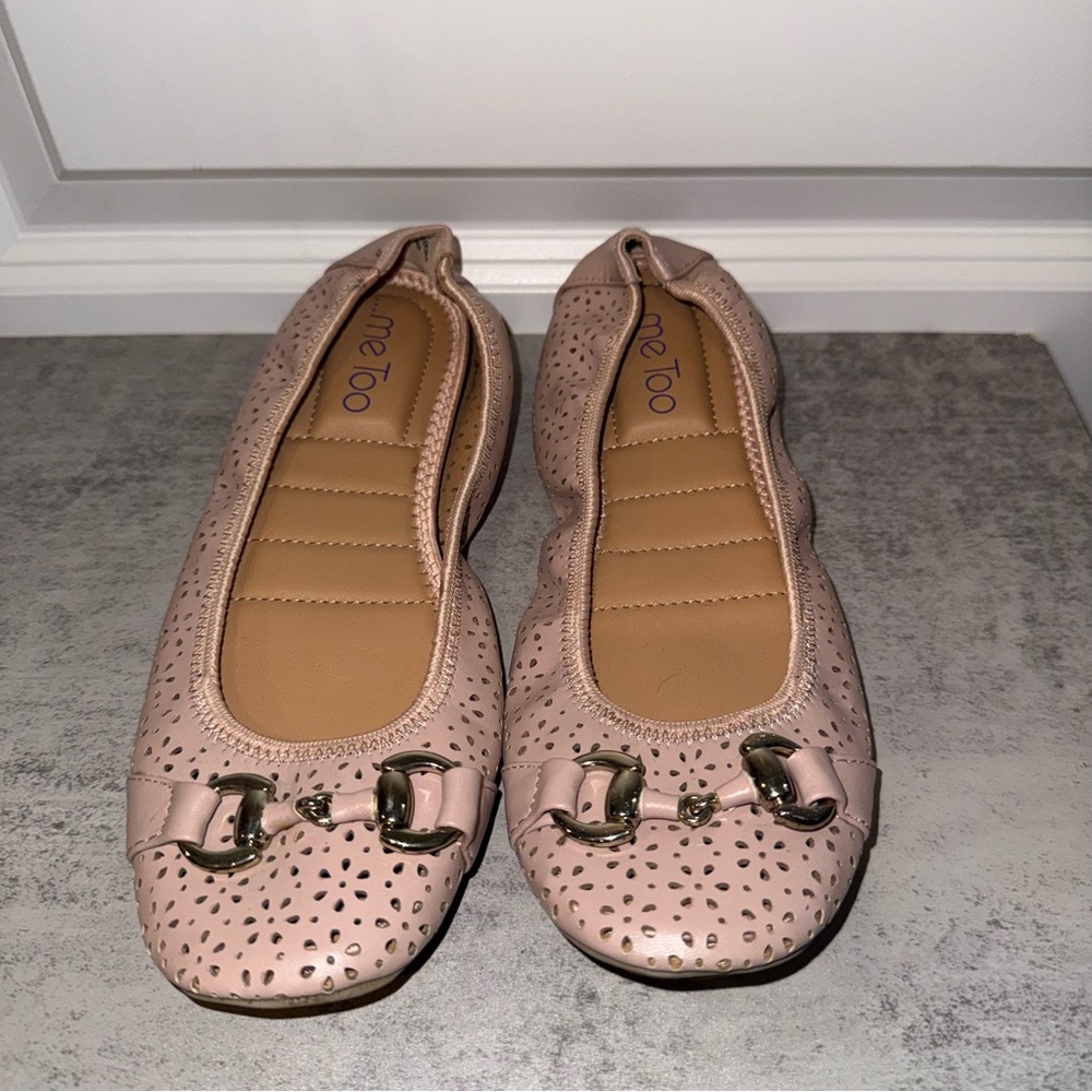 Me Too Light Pink Flats Size 6.5